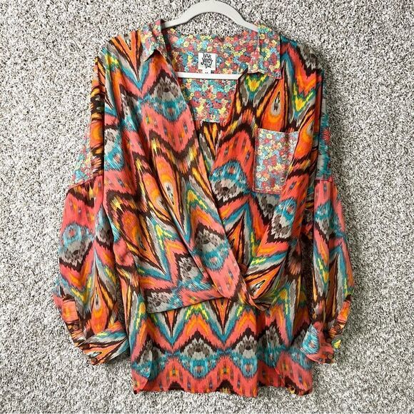Ivy Jane Top Women’s Medium Floral and Aztec Patterned Pocket Wrap Blouse - Picture 1 of 9
